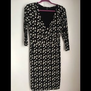 Ann Taylor faux wrap v neck spandex dress